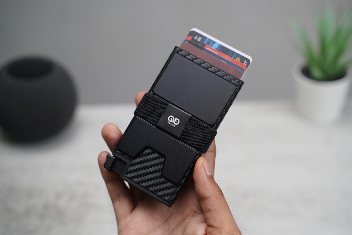 Slim Carbon Fiber Mini Pop Up Wallet