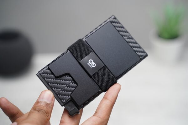 Slim Carbon Fiber Mini Pop Up Wallet - Image 4