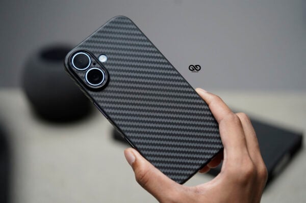 Carbon Ultra Thin Case for iPhone 16/16Plus/16Pro/16ProMax - Image 14