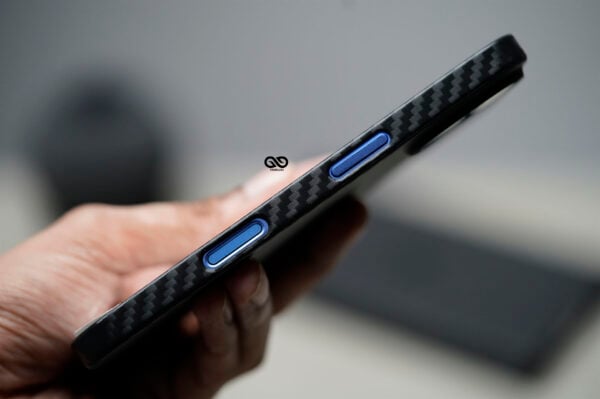Carbon Ultra Thin Case for iPhone 16/16Plus/16Pro/16ProMax - Image 19