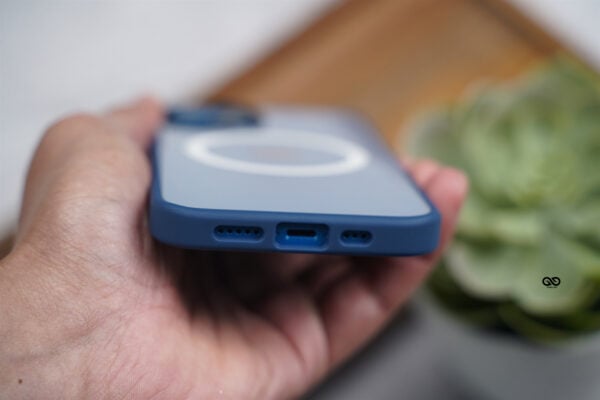 Dark Blue Magsafe Drop Proof Sleek Transparent case For iPhone 13 - Image 4