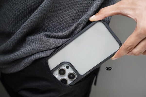 Black Defender Rugged Protective Case for iPhone 15 Pro - Image 6