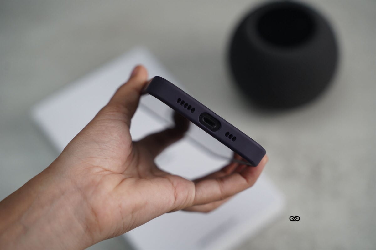 Transparent Guard case with Camera Lens protection