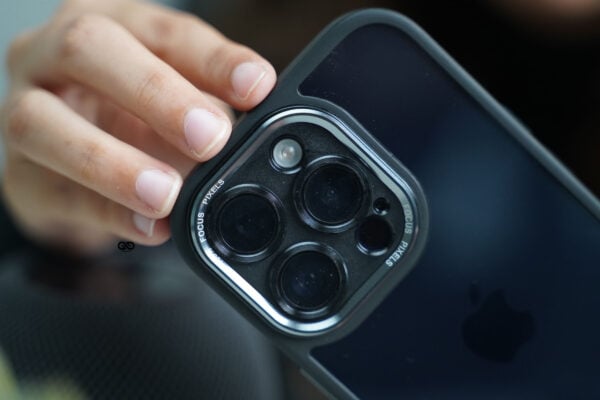 Transparent Guard case with Camera Lens protection - Image 39
