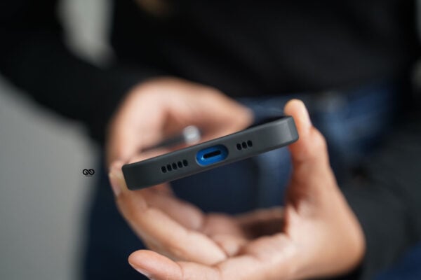 Transparent Guard case with Camera Lens protection - Image 47