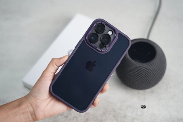 Transparent Guard case with Camera Lens protection - Image 9