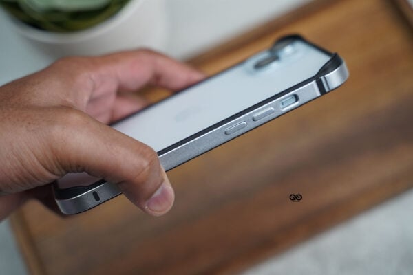 Silver Fiber Bumper for iPhone 15 (Bumper, not a Case) - Image 4