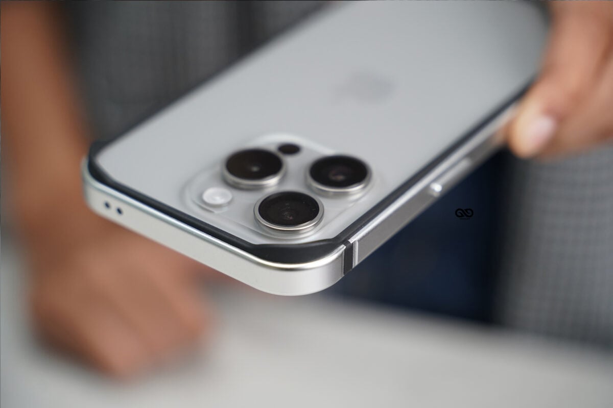 Silver Fiber Bumper for iPhone 15 Pro (Bumper, not a Case)