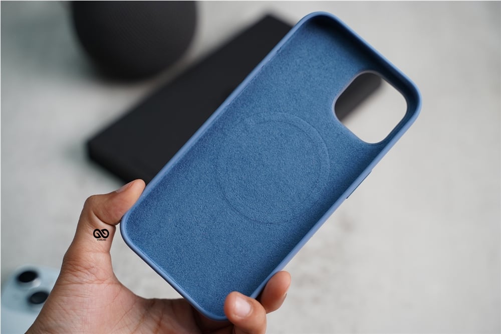 Magsafe Silicone Case With Animation For iPhone 15/15 Plus/15 Pro/15 Pro Max