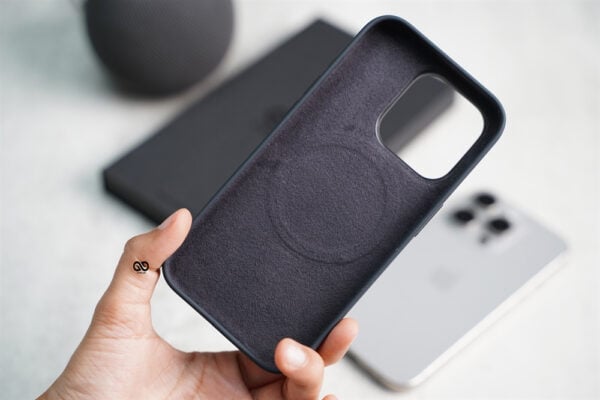 Magsafe Silicone Case With Animation For iPhone 15/15 Plus/15 Pro/15 Pro Max - Image 65