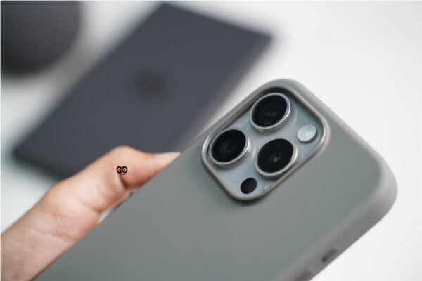 Magsafe Silicone Case For iPhone 15 Pro - Image 88
