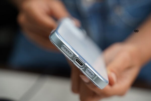 Transparent Slim Hard Case - Image 9