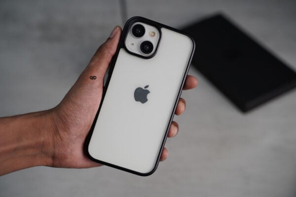 Black Transparent shockproof case with colored border For iPhone 15/15 Plus