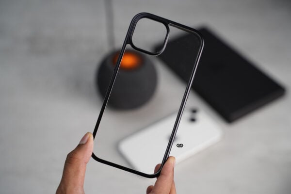 Black Transparent shockproof case with colored border For iPhone 15/15 Plus - Image 14