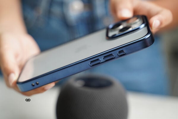 Deep Blue Transparent shockproof case with colored border For iPhone 15Pro/15Pro Max - Image 2