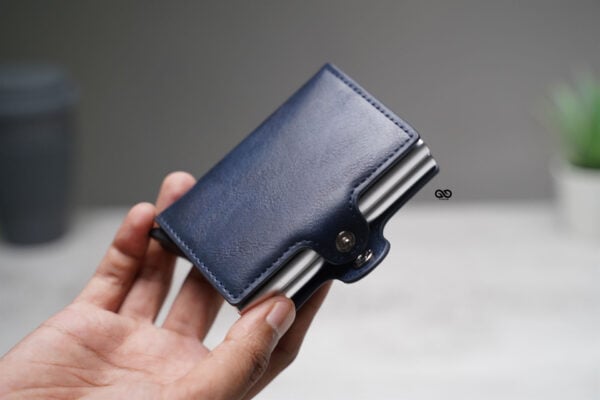 Vegan Leather Card And Cash Holder - Image 17