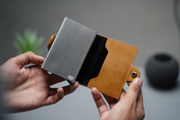 Vegan Leather Card And Cash Holder