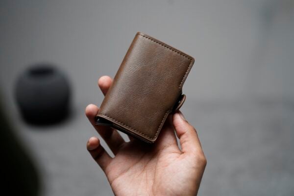 Vegan Leather Card And Cash Holder - Image 67