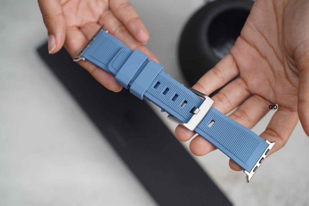 Cool Blue Waterproof Silicone Sports Band with Buckle for Apple Watch 44MM 45MM 46MM Series 4 5 6 7 8 9 10 SE SE 2 Gen