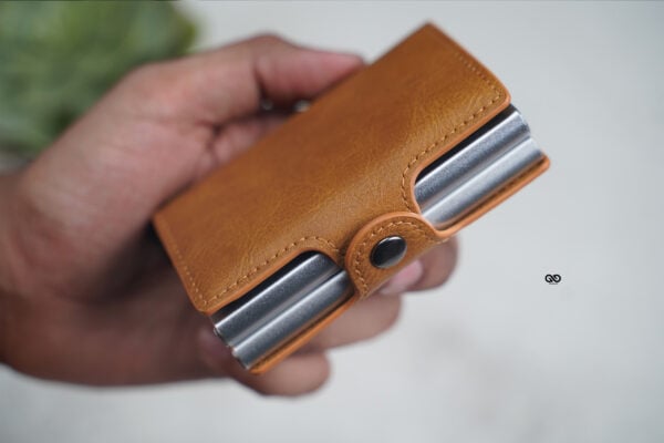 Vegan Leather Card And Cash Holder - Image 30