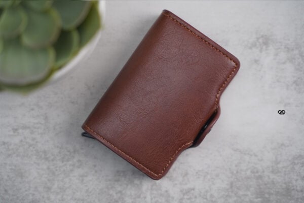 Vegan Leather Card And Cash Holder - Image 15