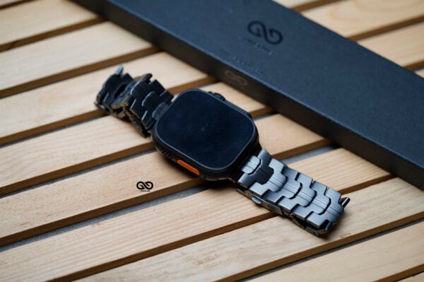 Titanium Link Chain Strap Apple Watch 49 MM Series Ultra/Ultra 2 - Image 2
