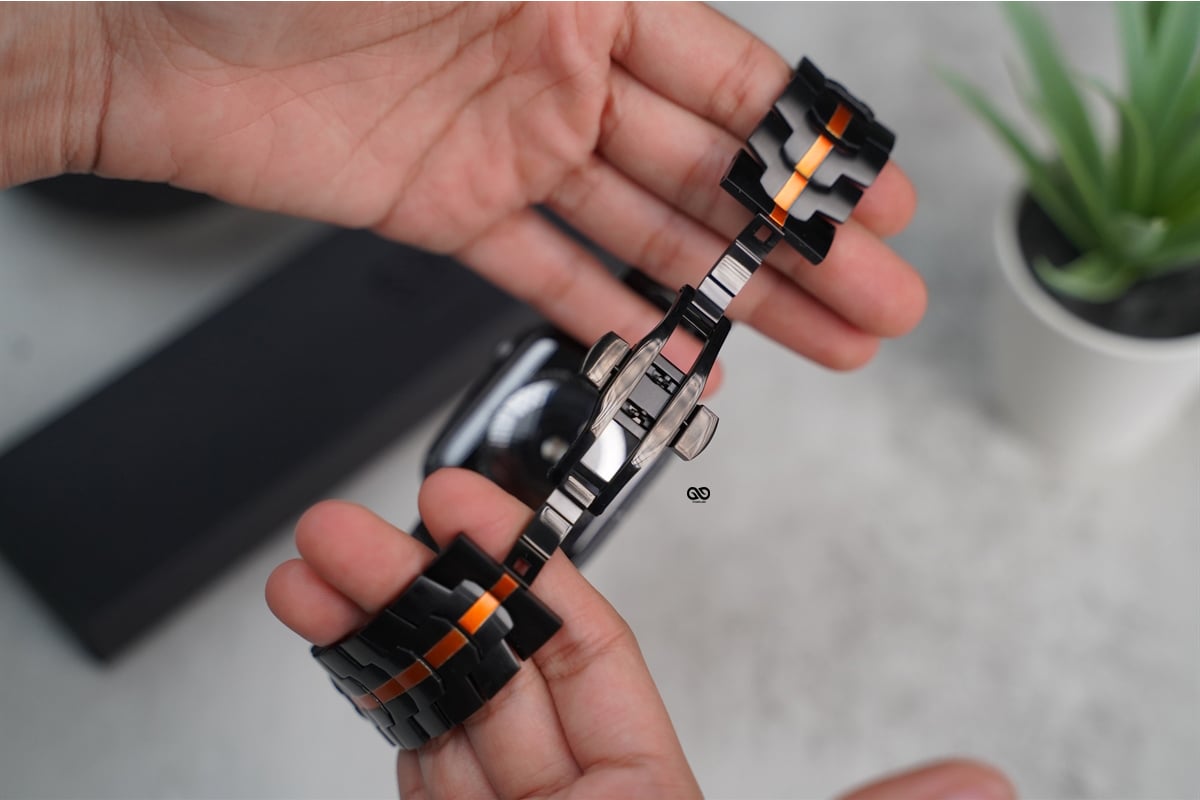 Black/Orange Link Chain Strap For Apple Watch 44MM 45MM 46MM Series 4 5 6 7 8 9 10 SE SE 2 Gen 23 Black/Orange Link Chain Strap For Apple Watch 44MM 45MM 46MM Series 4 5 6 7 8 9 10 SE SE 2 Gen