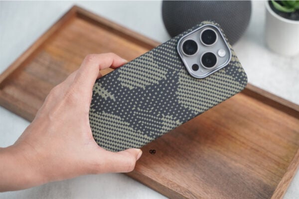 Magsafe Camo Black Yellow Real Aramid  Case for iPhone 15 Pro Max - Image 15