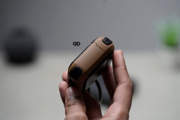 Chocolate Brown Defender Airpods 1/2 Case - Image 3