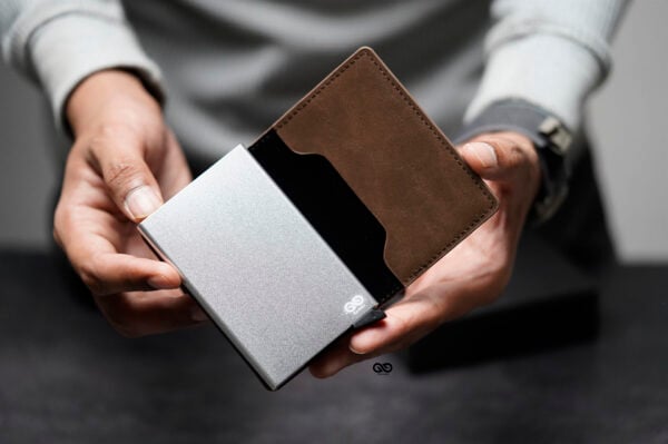 Slim Vegan Leather Card Holder with Single Slot Wallet - Image 7
