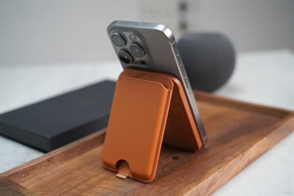 MagSafe Vegan Leather Card Holder and Stand - Image 59