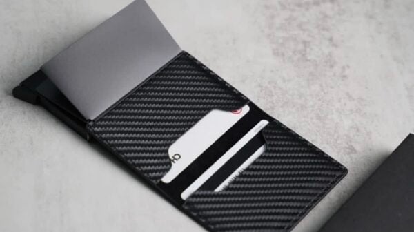 Slim Carbon Fiber Leather Card Holder with Single Slot Wallet - Image 4