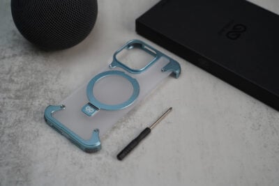 Frameless Armored Case with Kickstand Feature