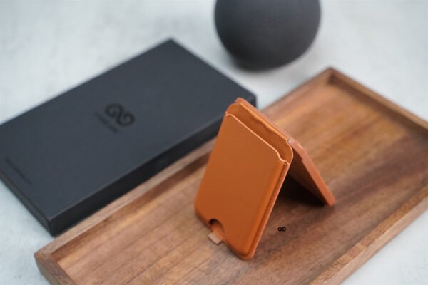 MagSafe Vegan Leather Card Holder and Stand - Image 13