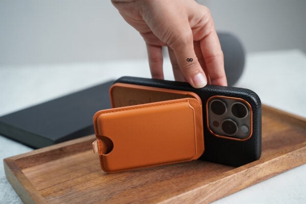 MagSafe Vegan Leather Card Holder and Stand - Image 20