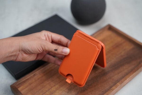 MagSafe Vegan Leather Card Holder and Stand - Image 4