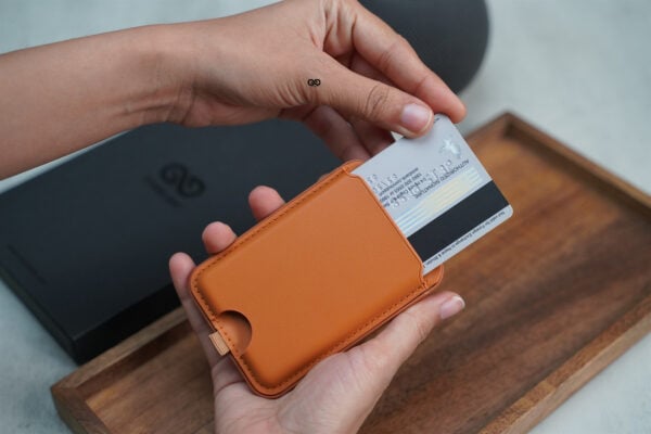 MagSafe Vegan Leather Card Holder and Stand - Image 29