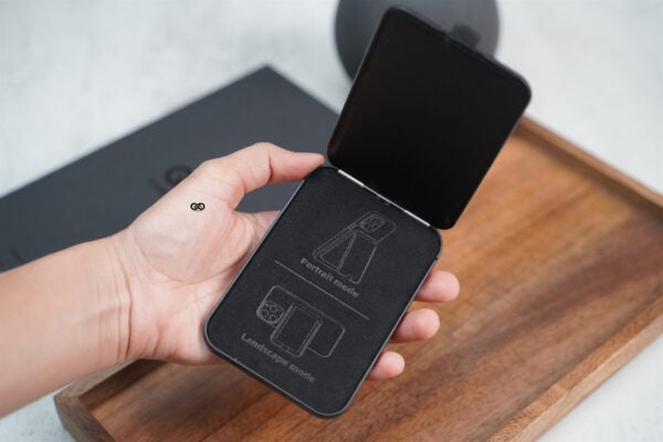 MagSafe Vegan Leather Card Holder and Stand - Image 47