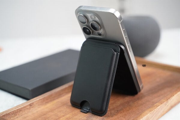 MagSafe Vegan Leather Card Holder and Stand - Image 7