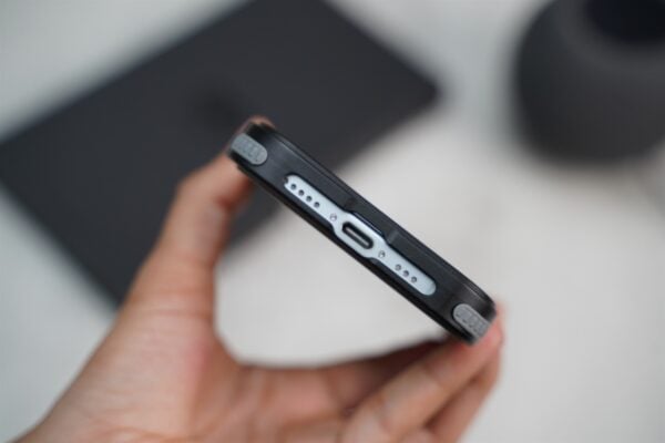 Frameless Armored Case with Kickstand Feature - Image 67