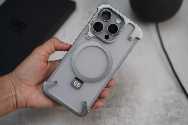Frameless Armored Case with Kickstand Feature