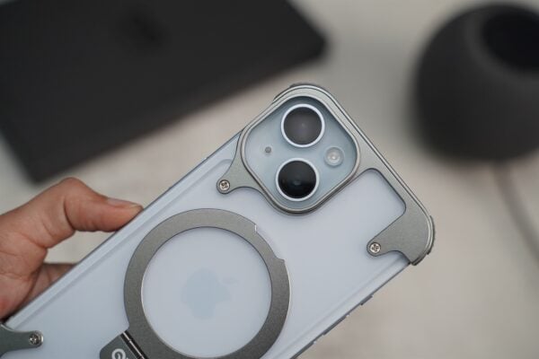 Frameless Armored Case with Kickstand Feature - Image 42
