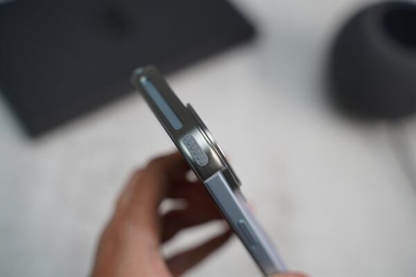Frameless Armored Case with Kickstand Feature - Image 39