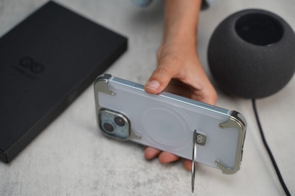 Frameless Armored Case with Kickstand Feature - Image 30