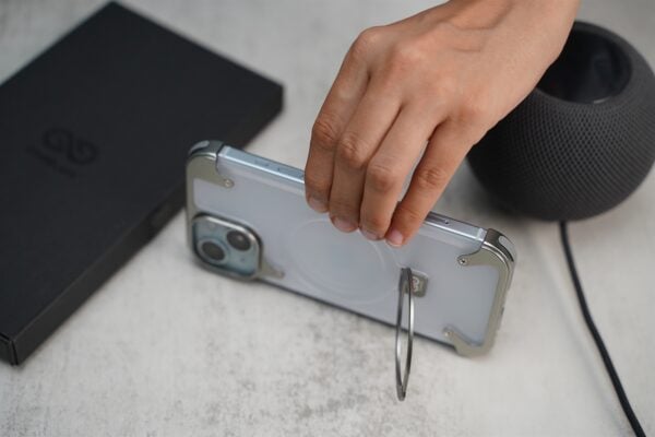 Frameless Armored Case with Kickstand Feature - Image 29