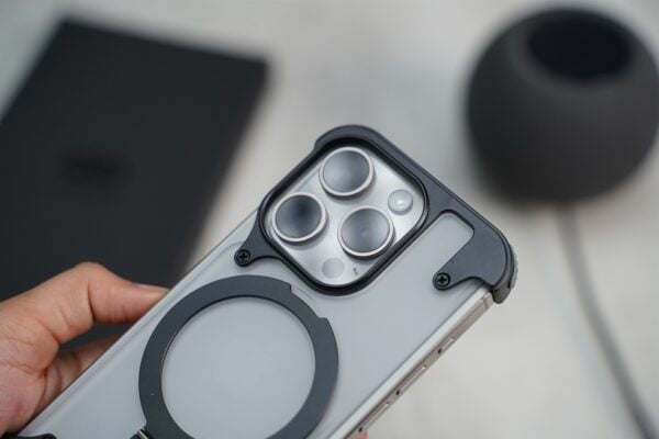 Frameless Armored Case with Kickstand Feature - Image 25