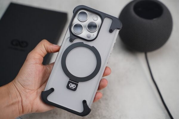 Frameless Armored Case with Kickstand Feature - Image 17