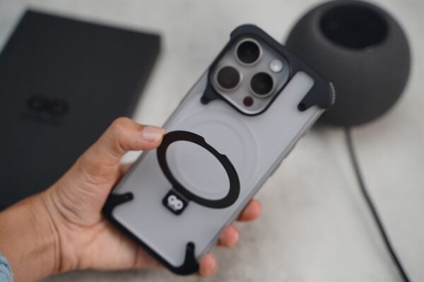 Frameless Armored Case with Kickstand Feature - Image 12
