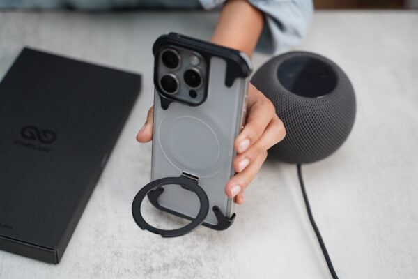 Frameless Armored Case with Kickstand Feature - Image 9