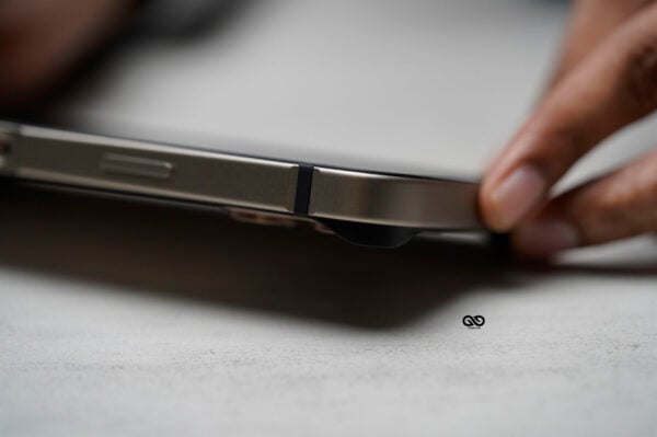 Natural Titanium Fiber Bumper for iPhone 16 Pro (Bumper, not a Case) - Image 4